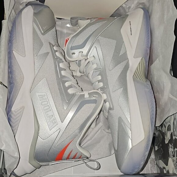 Moolah Triple Double Basketball Shoes Size 9.5 New - Picture 3 of 12